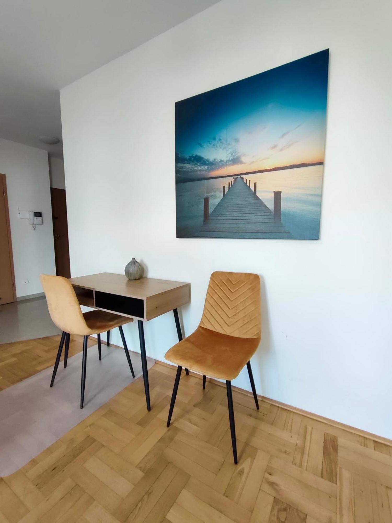 Prywatny Parking Apartament Zacisze By Rentoom Stary Toruń Exteriör bild